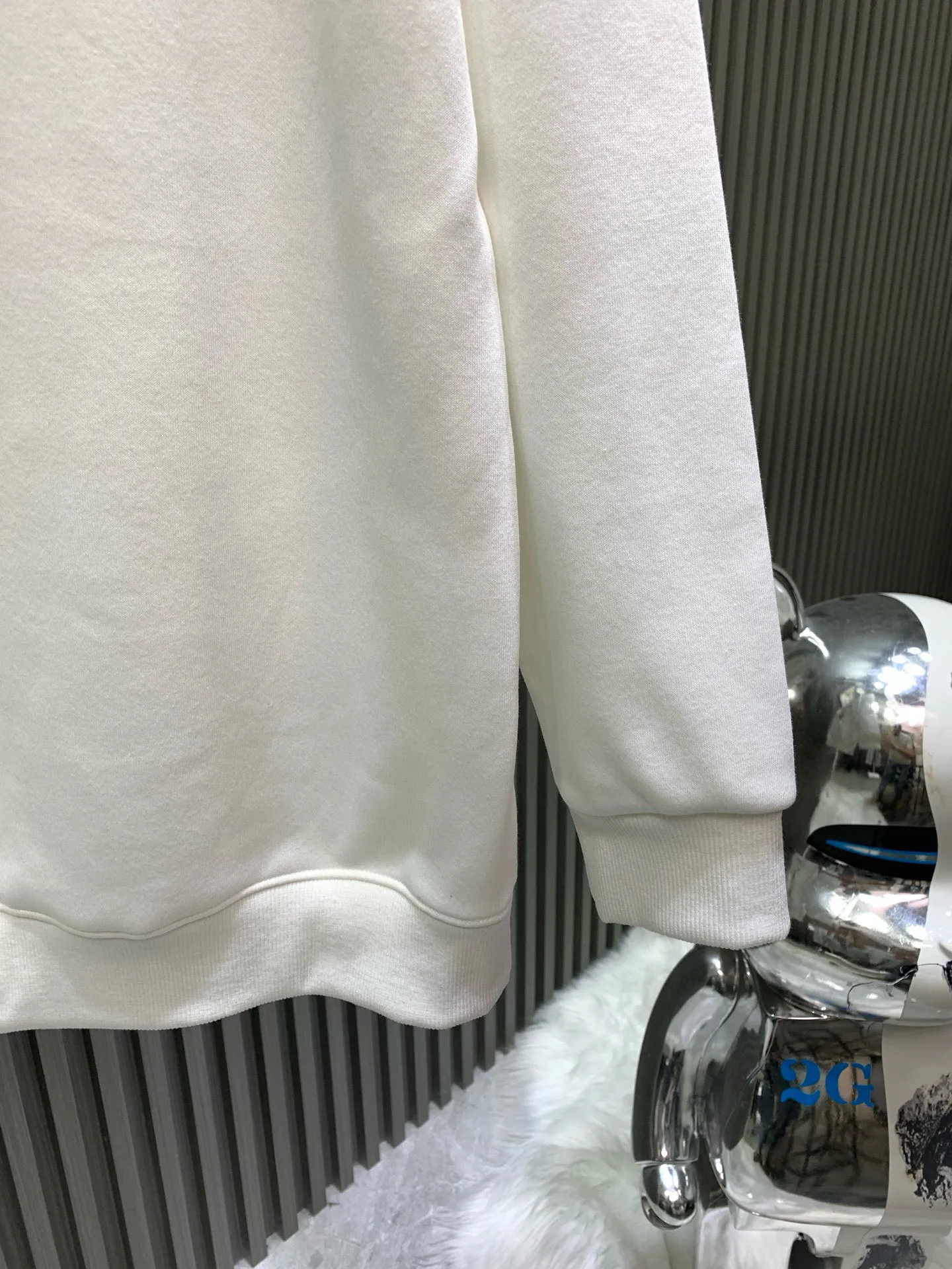 🅿️280 white